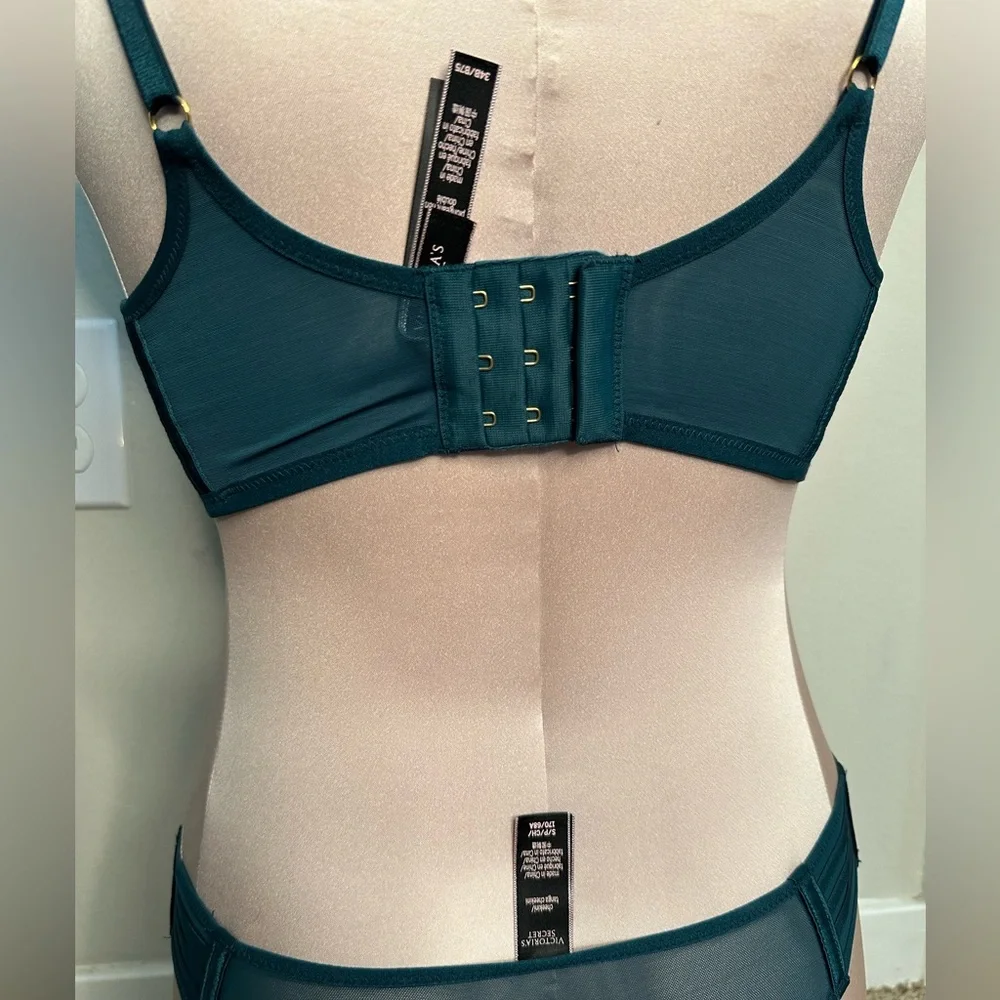 Green mesh set - Picture 3 of 3